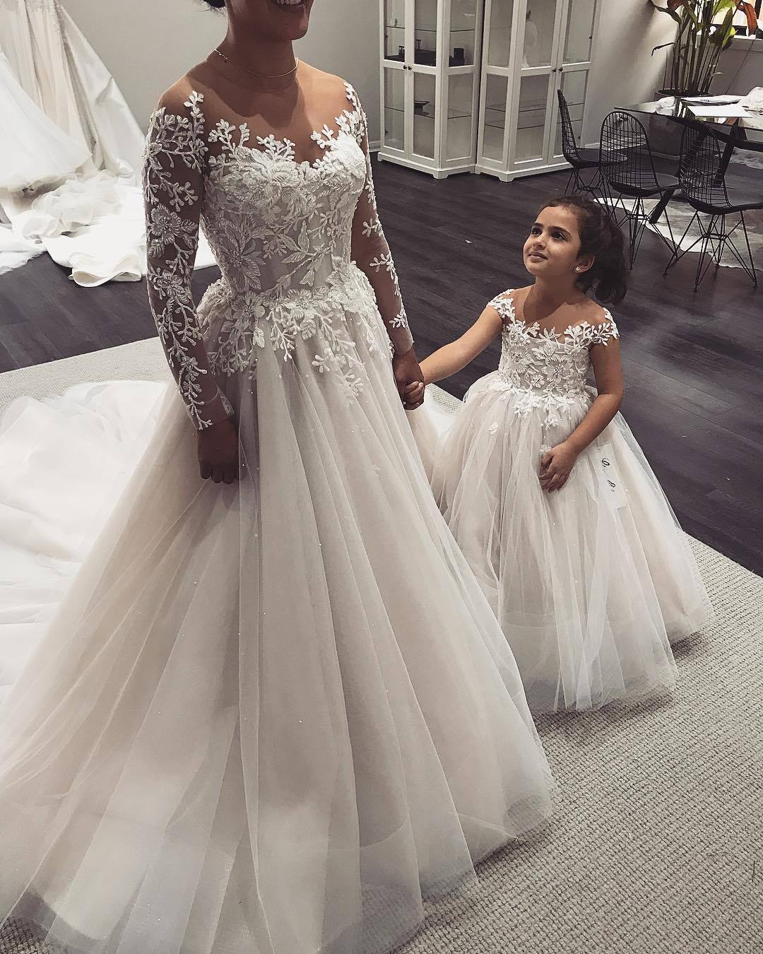 Robe de mariée princesse tulle chic avec appliques | Robe de mariage princesse longue élégante