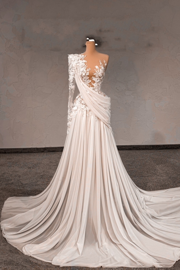 Robes de mariée de créateur Robe de mariée trapèze en dentelle avec manches