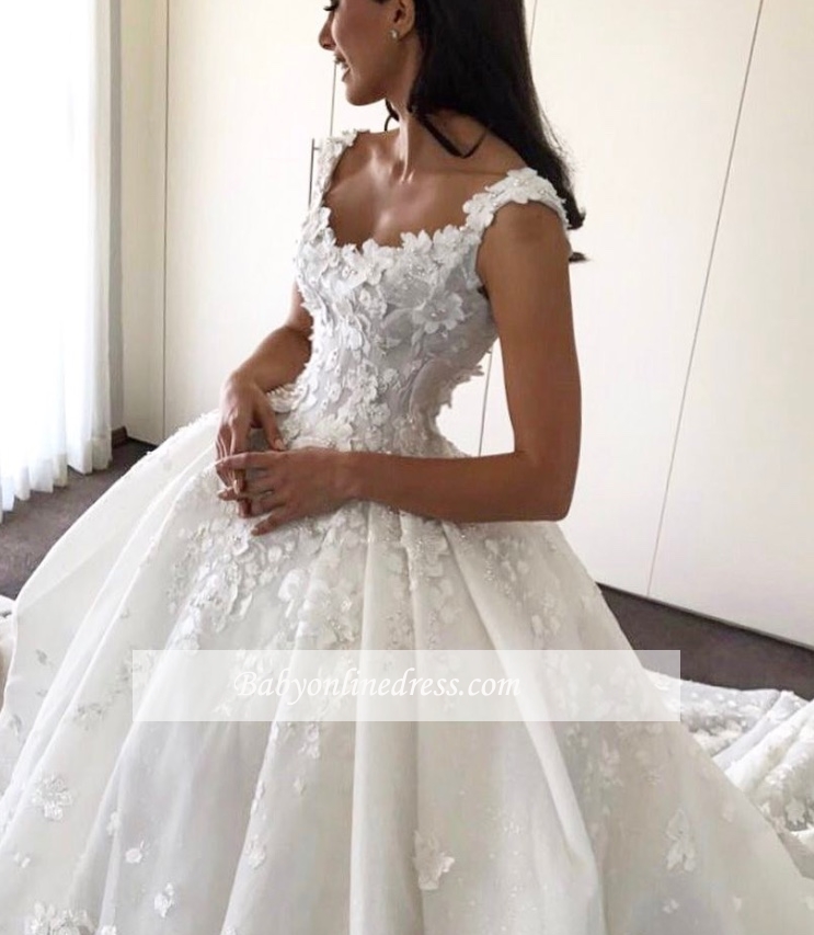Robe de mariée princesse traîne cathédrale avec fleurs | Robe de mariage princesse longue élégante