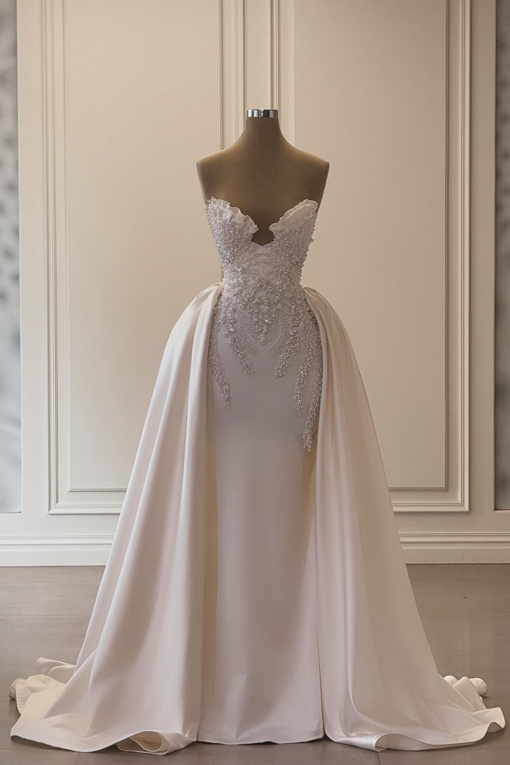 Robes de soirée formelles Robes de bal longues blanches Robes de bal avec dentelle