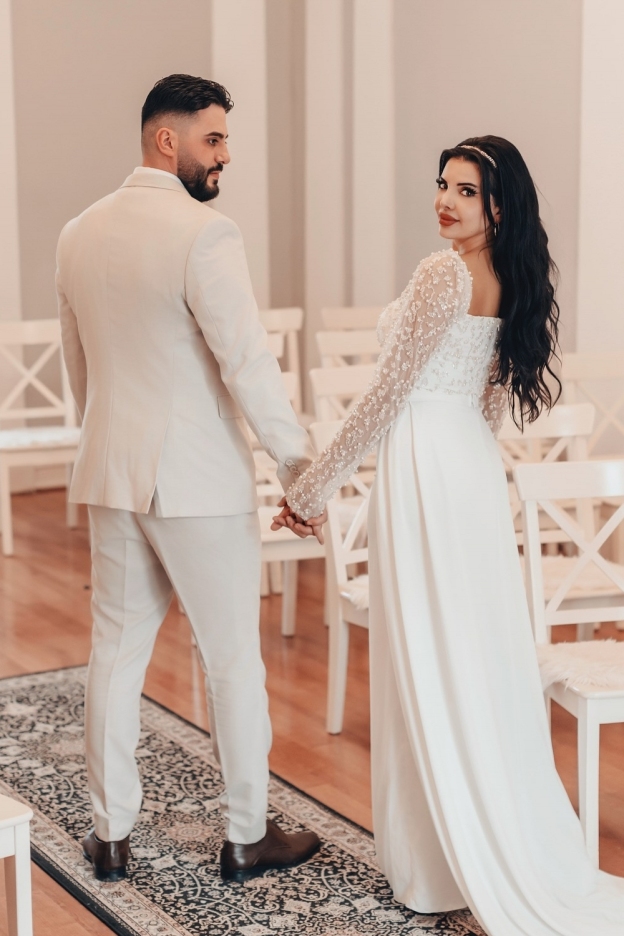 Robes de mariée de créateur avec manches Robes de mariée sirène à paillettes
