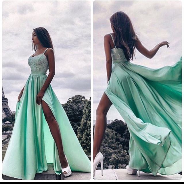 Forme Princesse Bretelles spaghetti Longueur ras du sol Robes de soirée avec Fendue devant