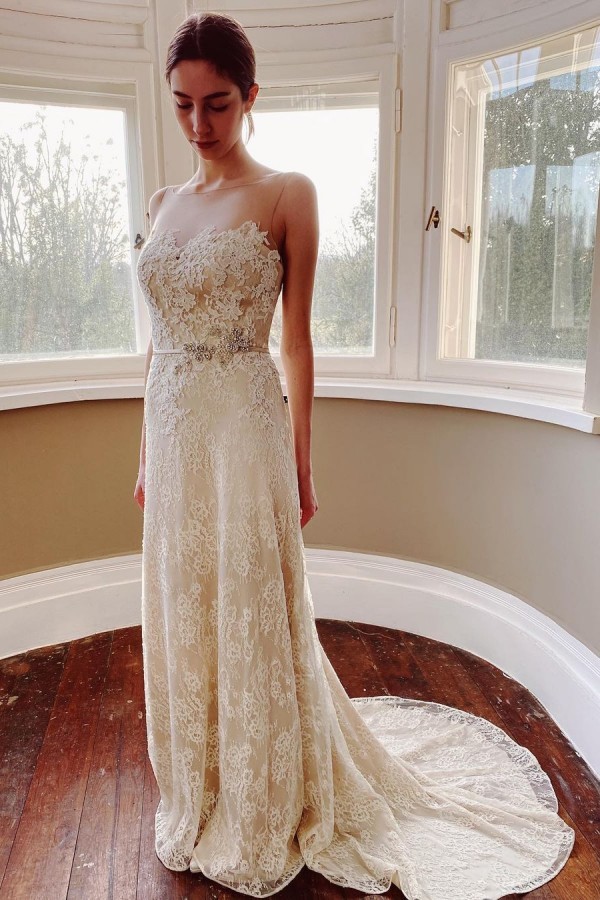 Robe de mariée simple en dentelle sirène | Robes de mariée pas chères