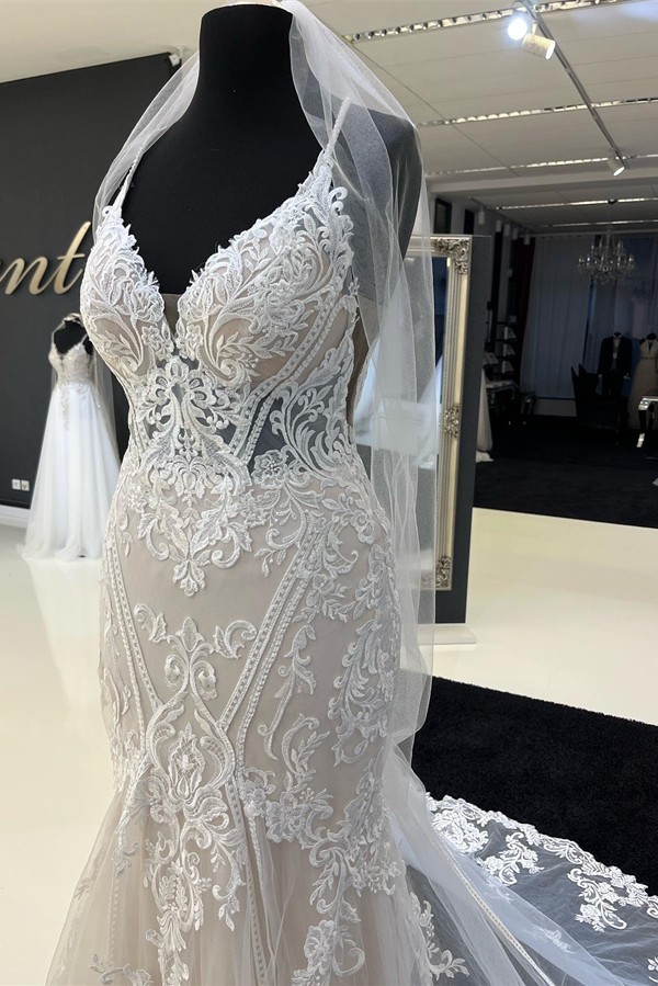 Robe de mariée sirène dentelle à bretelles carrées élégante