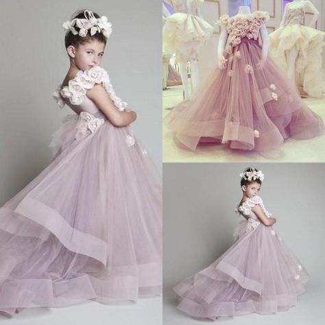 Forme Princesse Tulle Traîne moyenne Robes de demoiselle d'honneur - fillette avec Fleurs