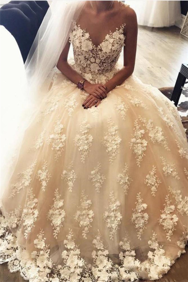 Forme Marquise alayage/Pinceau train Col en cœur Robes de mariée 2021 avec Appliques