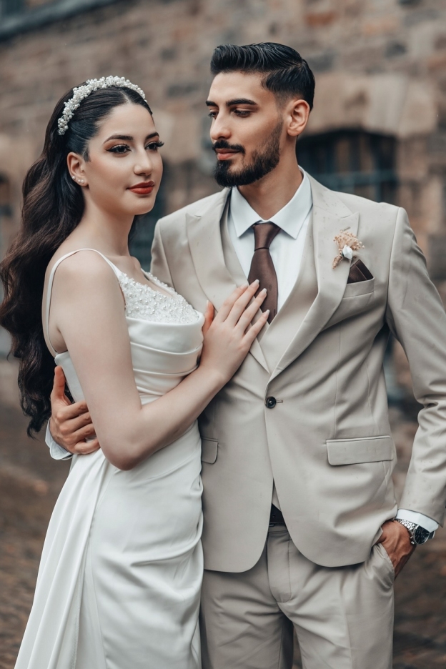 Belle robe de mariée Robes de mariée simples A Line Satin