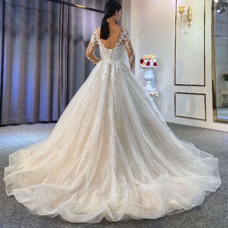 Robes de mariée princesse extravagantes | Robes de mariée en dentelle avec manches