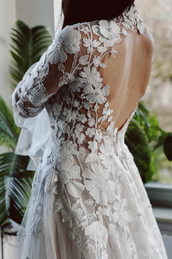 Robe de mariée A-ligne avec manches en dentelle pas cher
