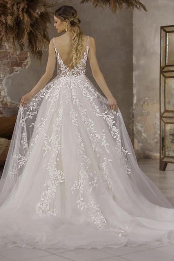 Belles robes de mariée Une ligne de dentelle | Robes de mariée avec de la dentelle