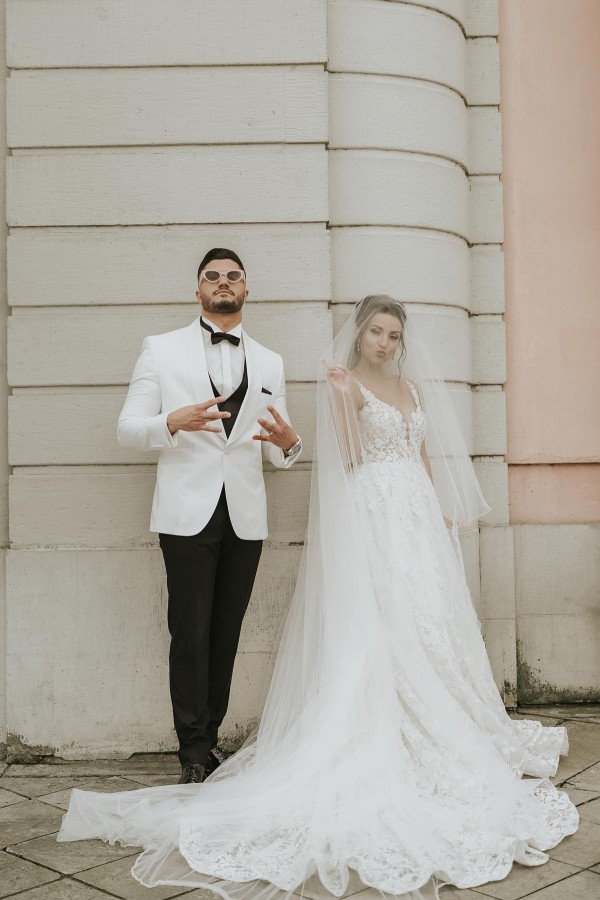 Robe de mariée A-ligne en dentelle bon marché
