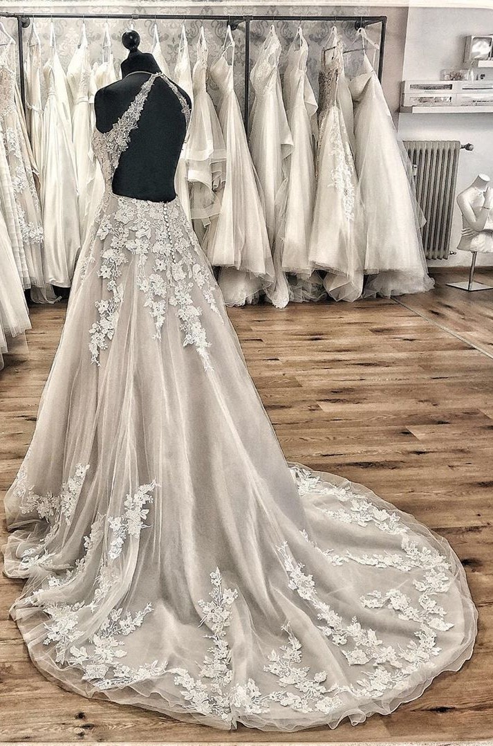 Robe de mariée de créateur ligne A | Magnifiques robes de mariée en dentelle