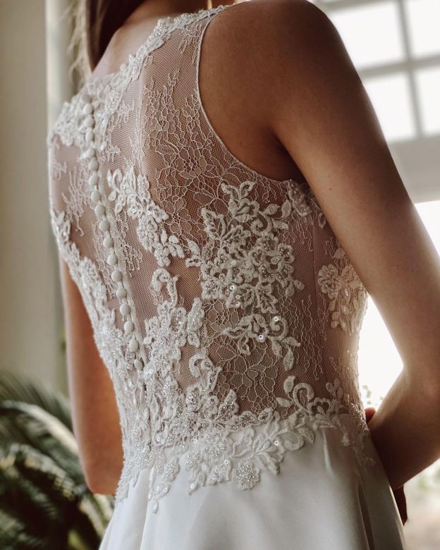Robe de mariée simple en dentelle sirène | Robes de mariée pas chères