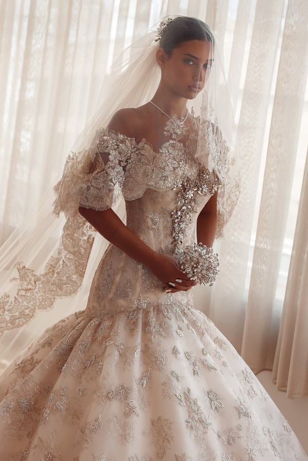 Extravagante Hochzeitskleider Spitze Meerjungfrau Stil Brautkleider Mit Glitzer