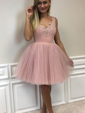 Forme Princesse Court/Mini Col en V Tulle Robes de soirée étudiante avec Appliques