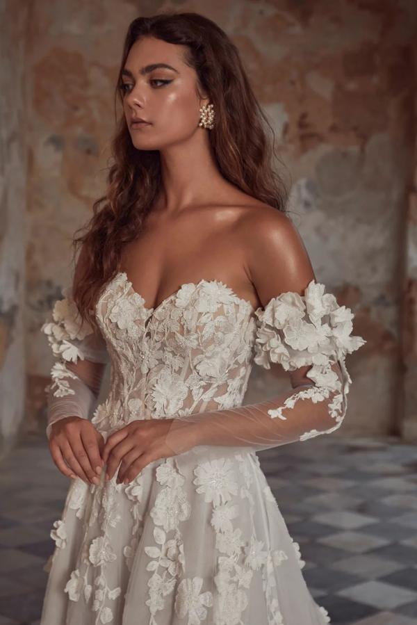 Robe de mariée bustier fleuries avec manches détachable chic