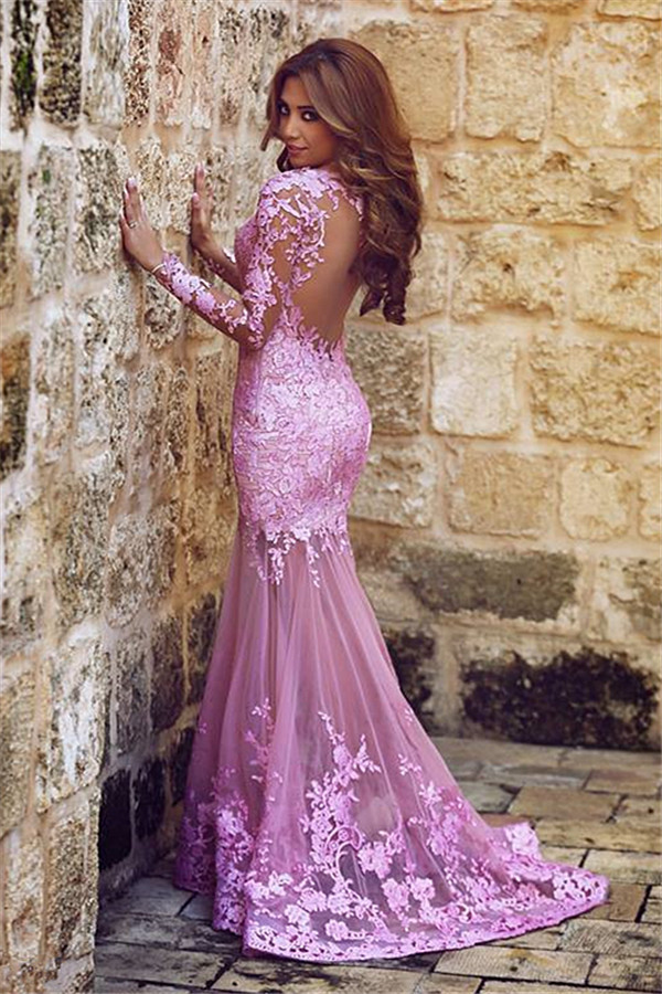 Robe de cérémonie en dentelle délicat dos transparent col bateau longueur sol