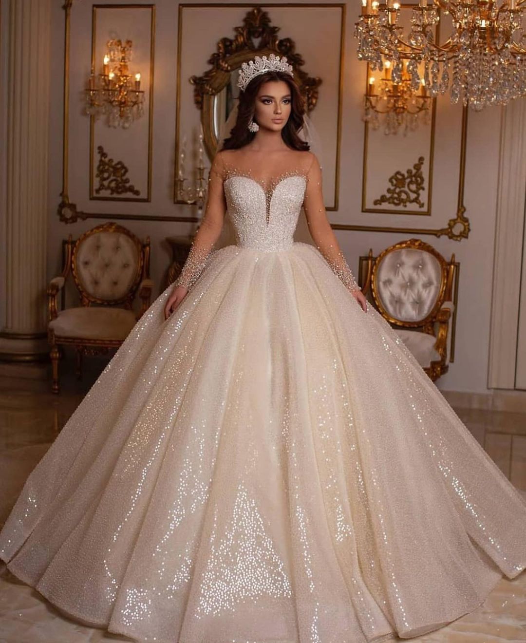 Robes de mariée princesse paillettes | Robes de mariée à manches