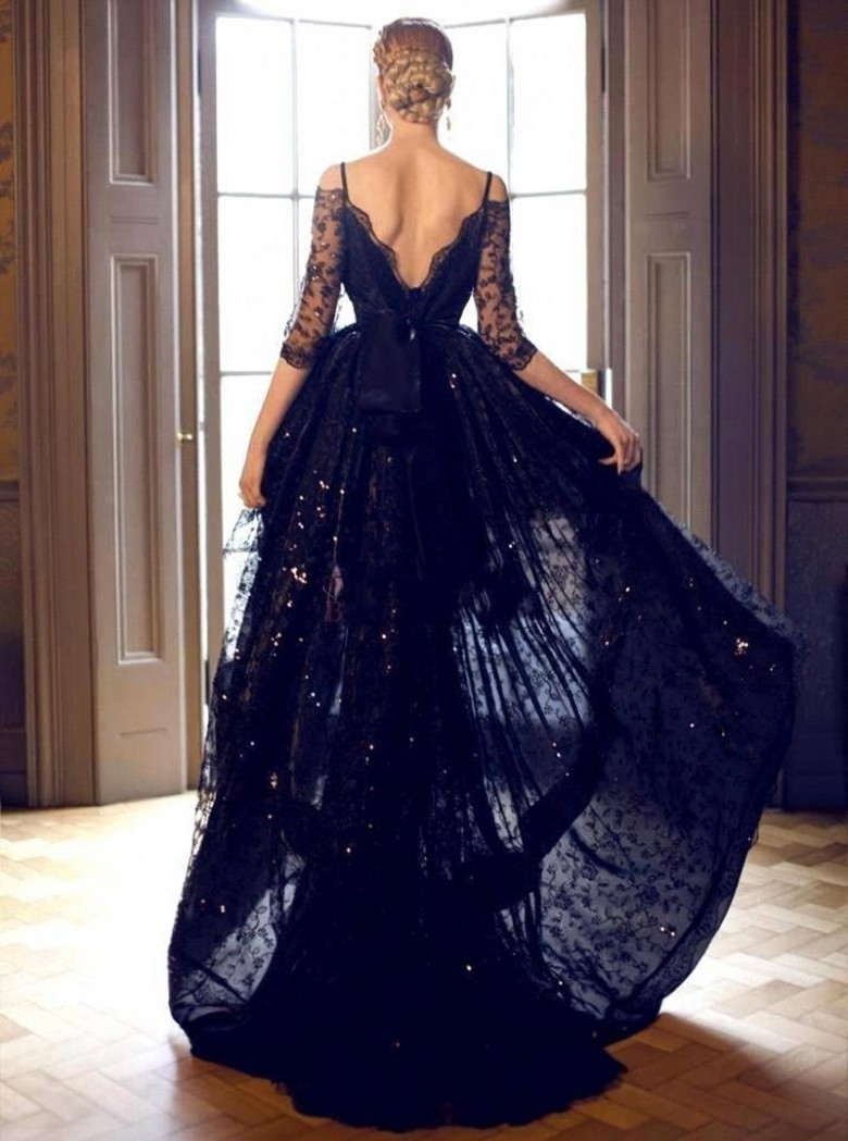 Robe Satin Bretelles Avec Dentelle Noire Et Ourlet Asymétrique - Blanc Crème, Look Soyeux, Tenue Soirée Sexy Et élégante - 10