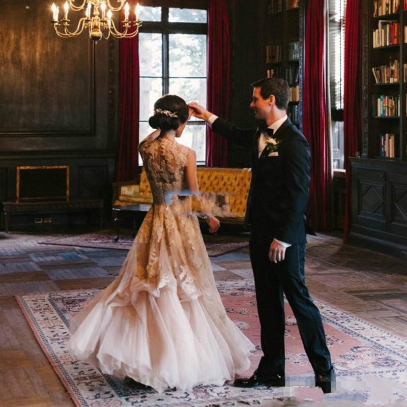 Belle robe de mariée blush | Robes de mariée Une ligne avec de la dentelle