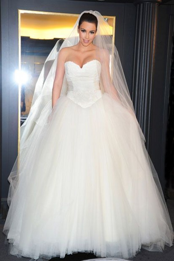 Belles robes de mariée princesse | Robes de mariée Longue traine