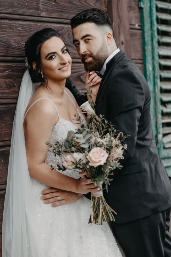 Robes de mariée simples Une ligne | Robe de mariée avec dentelle