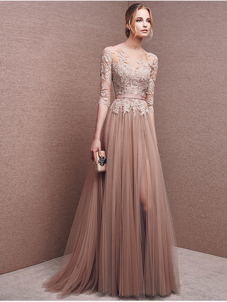 Forme Princesse alayage/Pinceau train Col bateau Tulle Robes de bal avec Dentelle