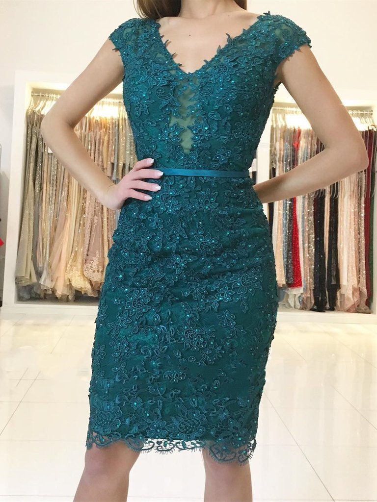 Forme princesse robe de cérémonie courte en broderie exquis manche court