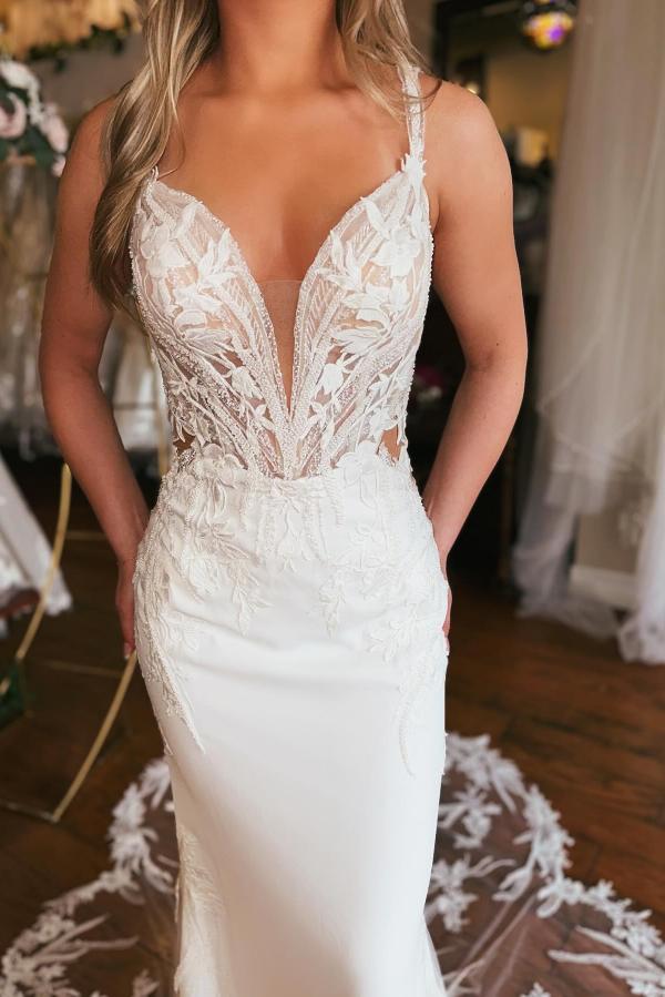 Robes de mariée de créateurs crème | Robes de mariée en dentelle sirène