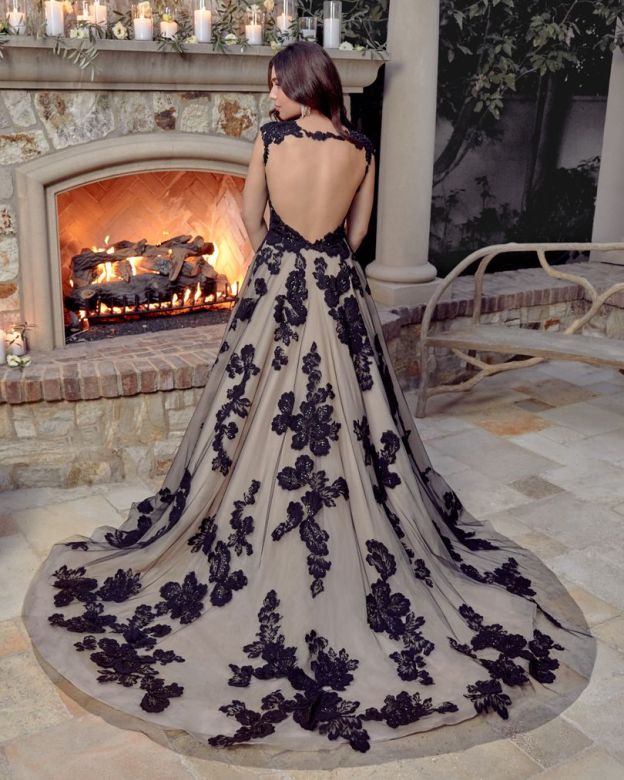 Robes de mariée noires A Line Lace | Acheter des robes de mariée pas chères