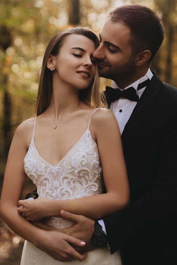 Robe de mariée simple avec dentelle | Robes de mariée en tulle ligne A