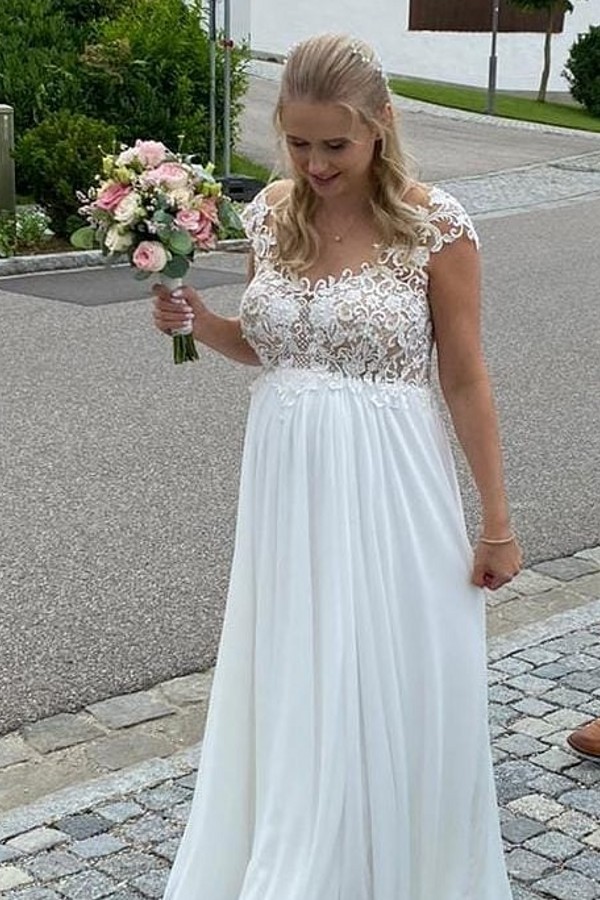 Robes de mariée élégantes Long Tull | Robes de mariée avec de la dentelle