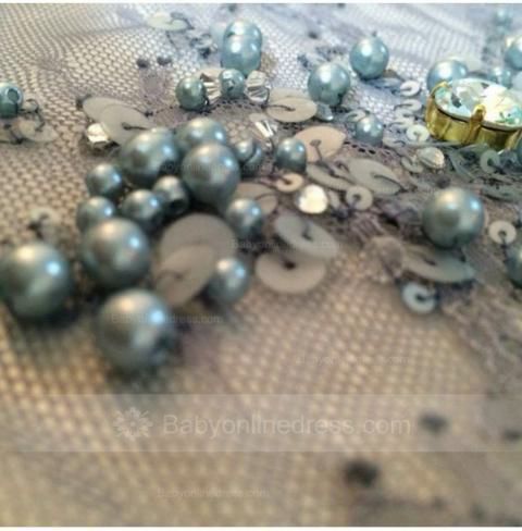 Forme Princesse alayage/Pinceau train Col en V Tulle 2021 Robes de soirée avec Perle