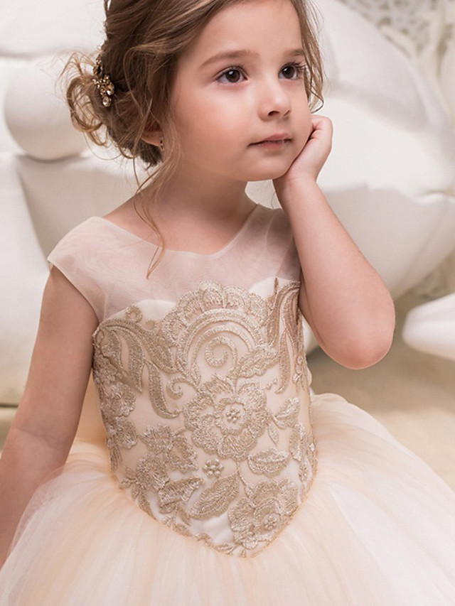 Robes de demoiselle d'honneur enfant fille dentelle nœud papillon à dos haute couture élégante et luxueuse