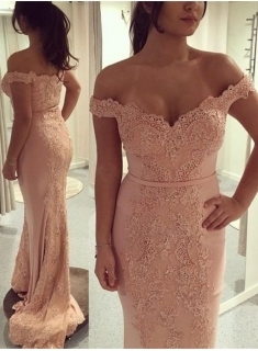Forme Fourreau alayage/Pinceau train Epaules nues Robes de soirée 2021 avec Dentelle