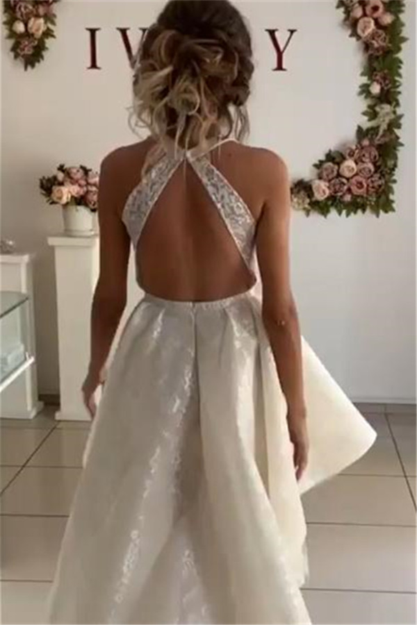 robe de mariée asymétrique en dentelle avec traîne