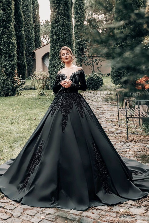 Robes de mariée princesse noir | Robes de mariée à manches