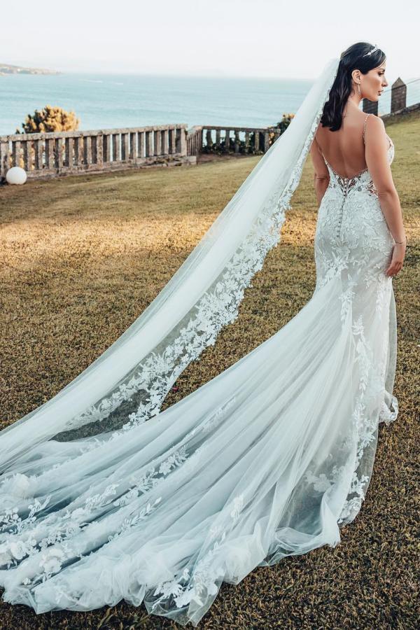 Robe de mariée sirène dentelle à bretelles dos nu populaire