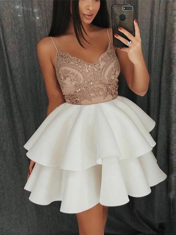 Robe de cocktail A-ligne mini bretelles spaghetti | Robe de soirée ligne A courte chic