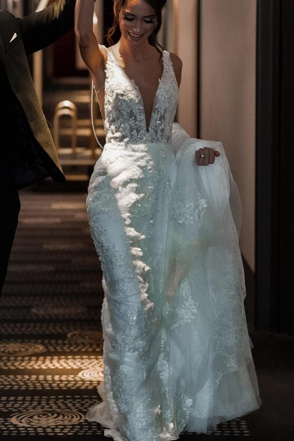 Robe de mariée col V avec dentelle dos nu très élégante