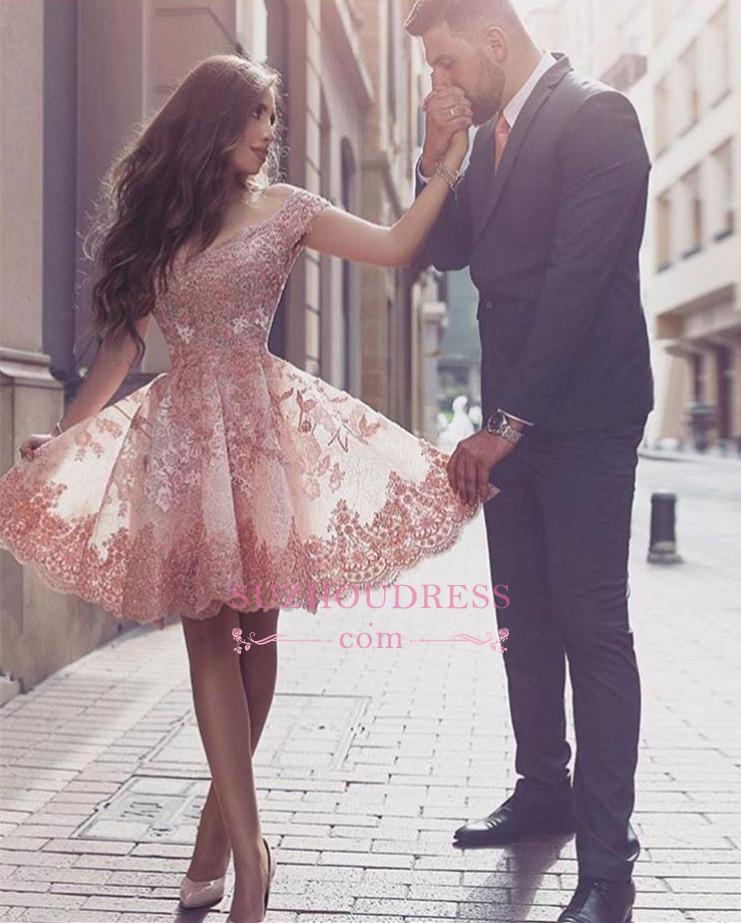 Forme princesse robe de cérémonie courte en dentelle exquis avec bretlle