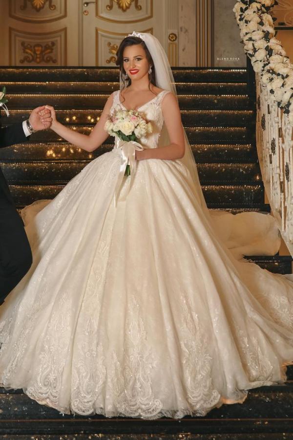 Robes de mariée de luxe Princesse Glitter | robes de mariée avec dentelle