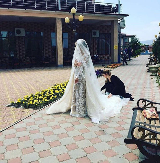 Robe de mariée sirène longue dentelle manches longues | Robe de mariage trompette dentelle