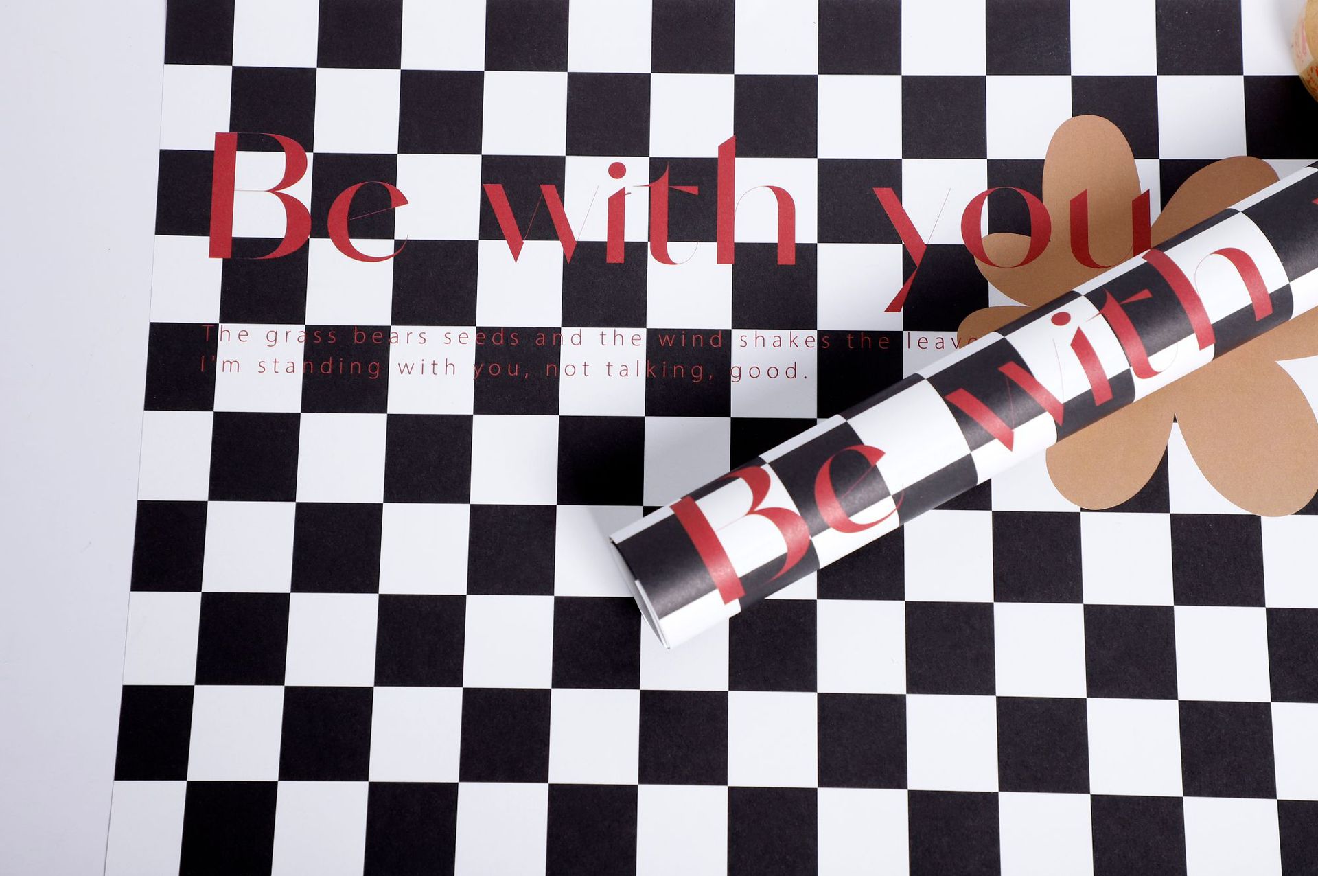 Papel de regalo estilo amor de la serie de tablero de ajedrez estilo celebridad de Internet（47#）