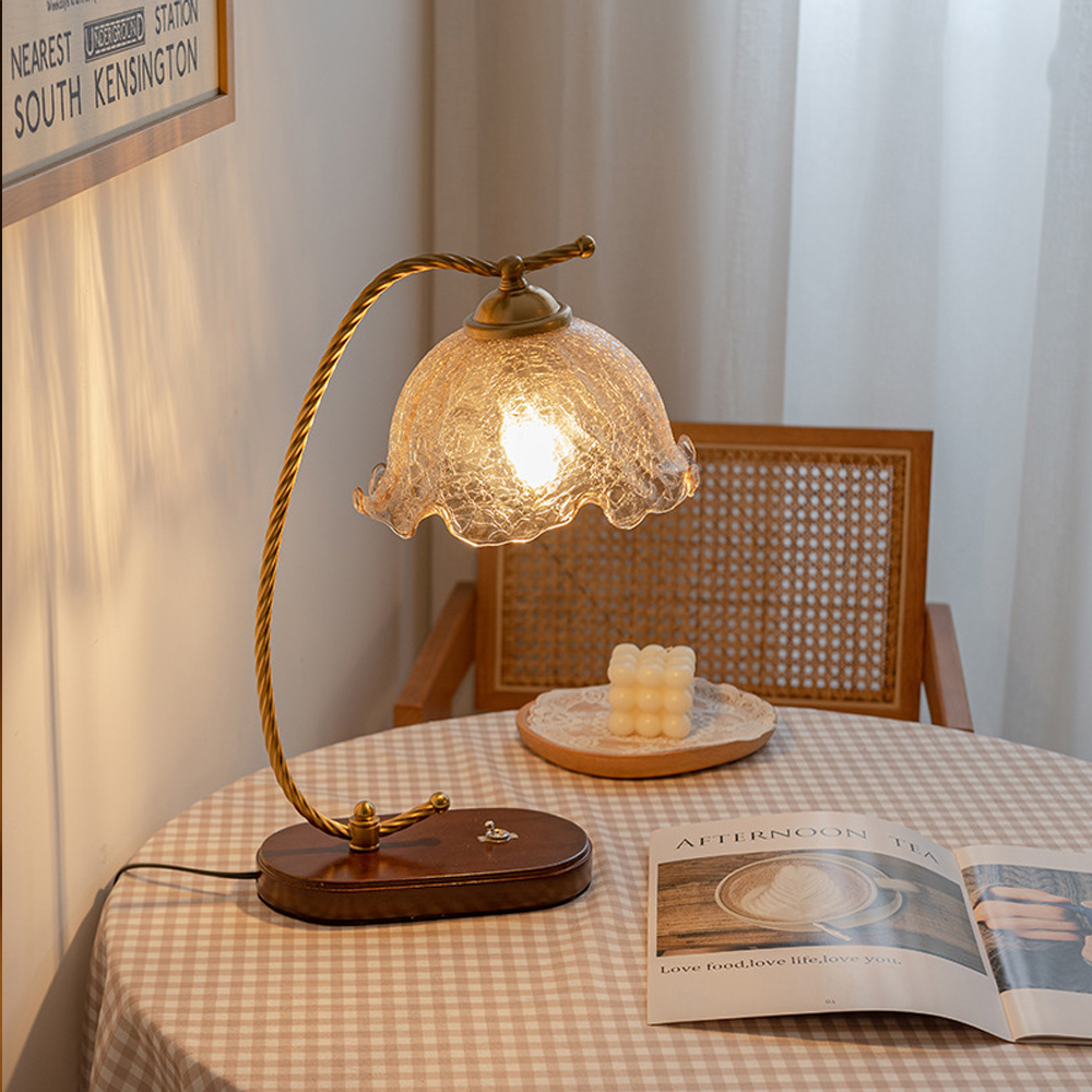 French Mid-Century Vintage Flower Table Lamp-Handwovenlamp