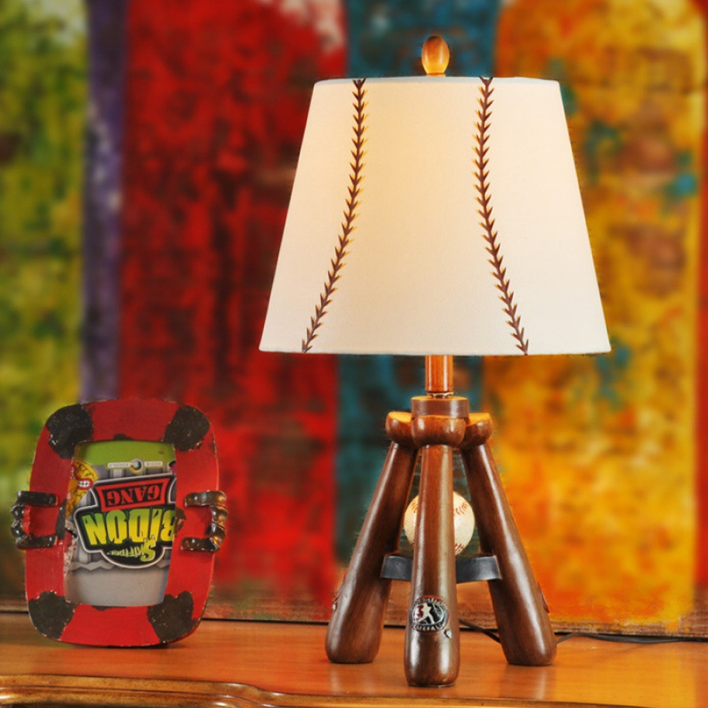 Retro Baseball Table Lamp Nordic Living Room Bedroom Desk Lamp-Handwovenlamp