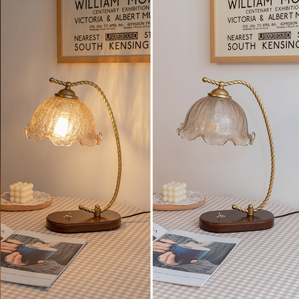 French Mid-Century Vintage Flower Table Lamp-Handwovenlamp