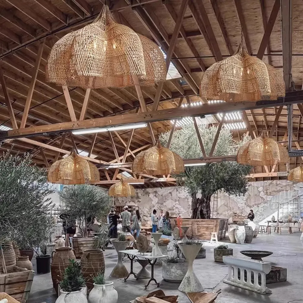 Rattan Novelty Pendant Lights Wicker Pendant Shade-Handwovenlamp