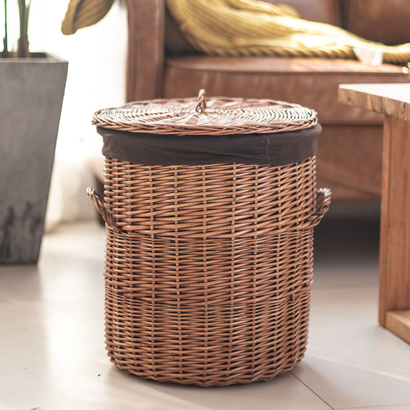 Hand-woven rattan clothes storage basket with lid for living room-Handwovenlamp