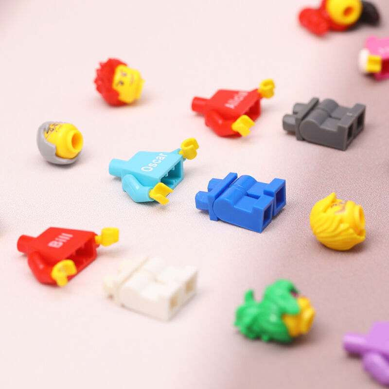 Personalized Minifigure Photo Frames To Customize Family Images For Mother’s Day